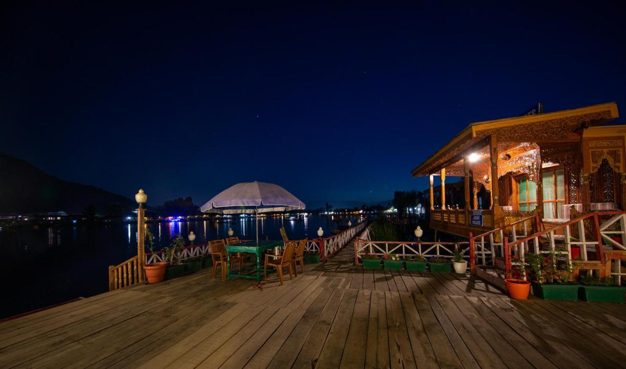 Kolu Group Of Houseboats Hotel Srinagar  Ngoại thất bức ảnh