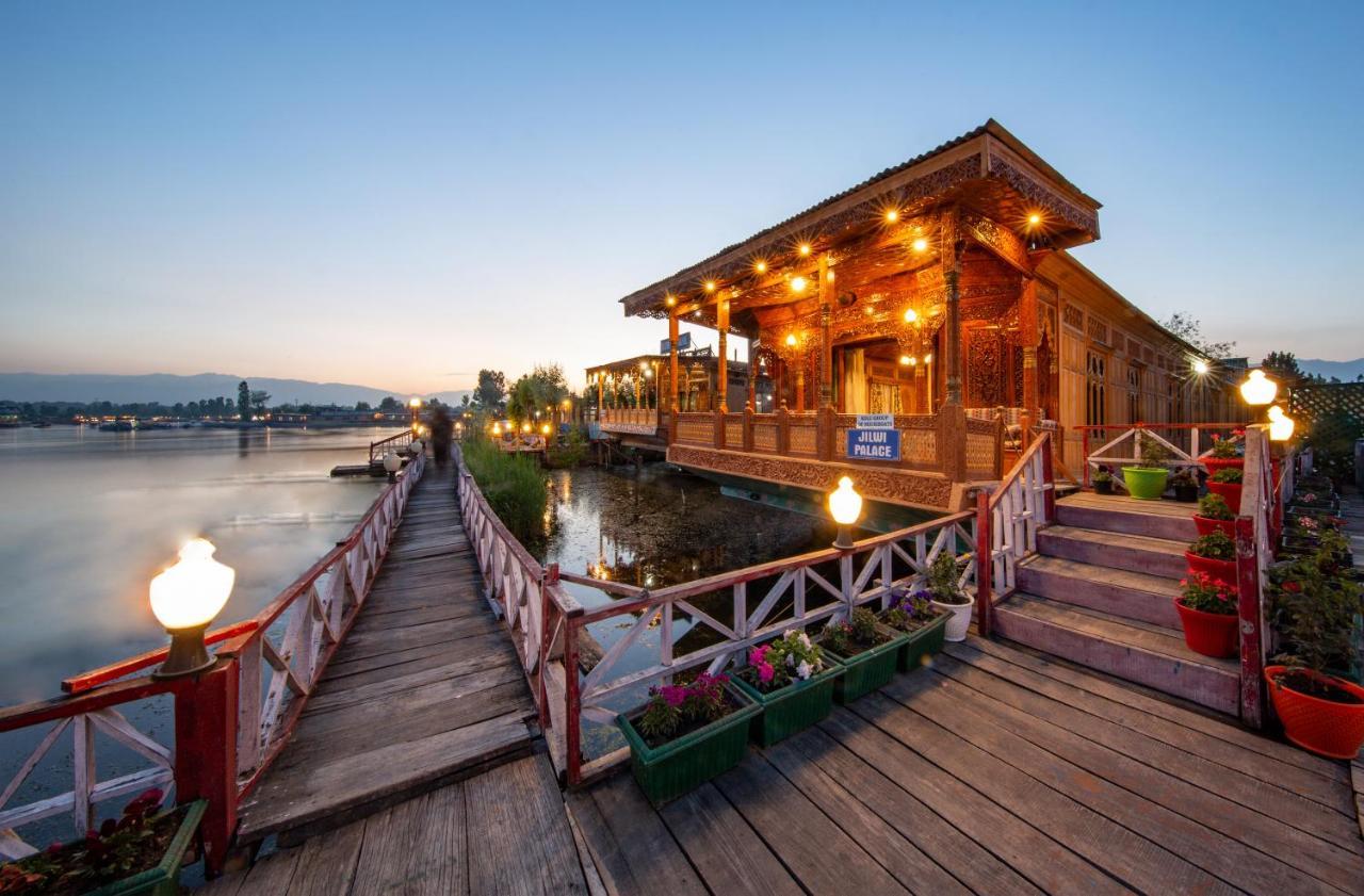 Kolu Group Of Houseboats Hotel Srinagar  Ngoại thất bức ảnh