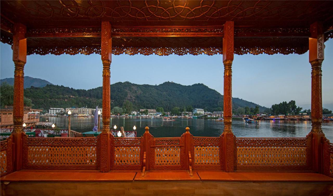 Kolu Group Of Houseboats Hotel Srinagar  Ngoại thất bức ảnh